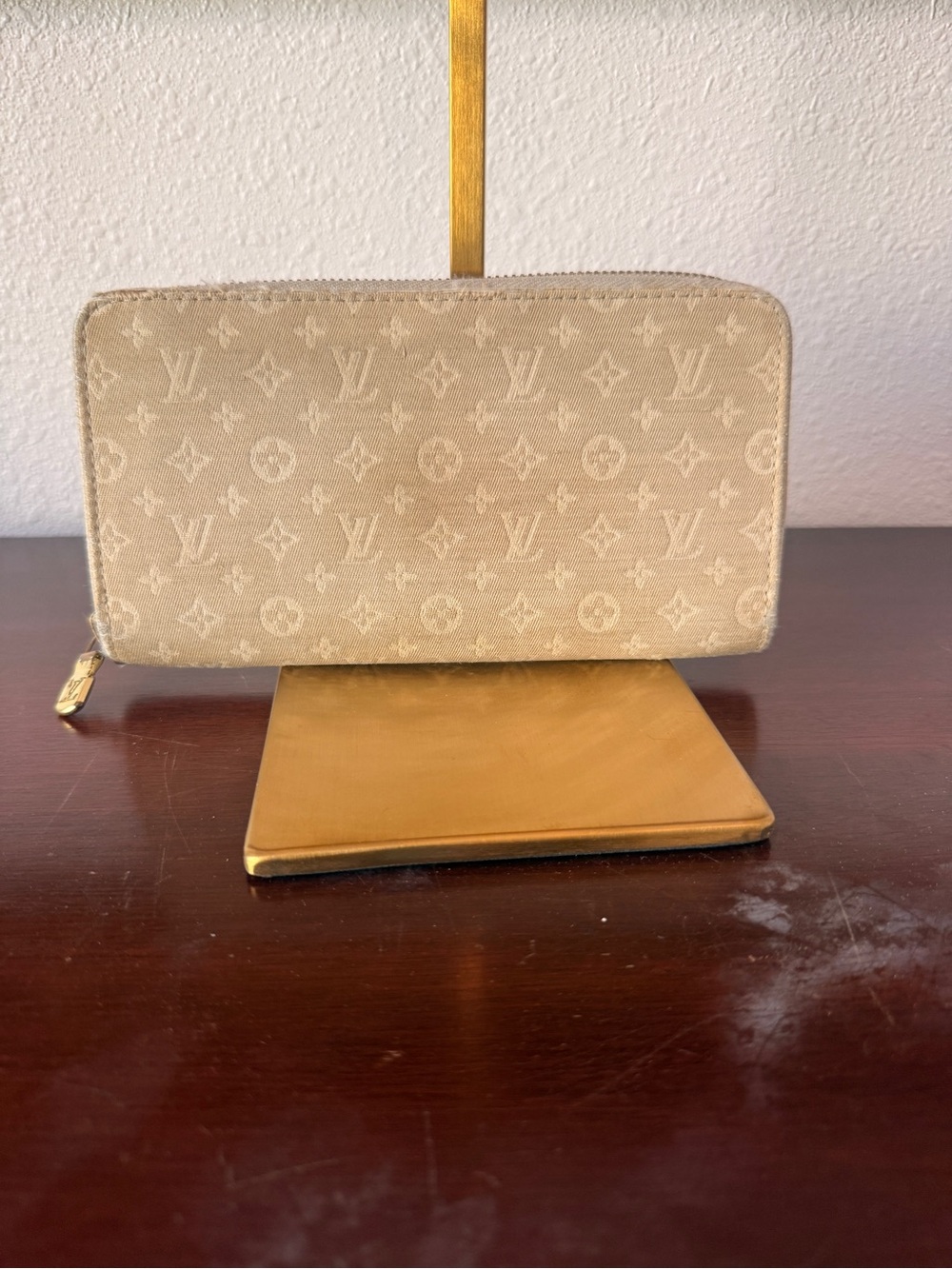 Louis Vuitton Monogram Mini Lin Zip Wallet